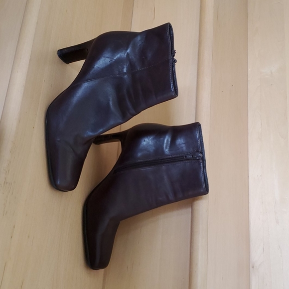 Studio Works Brown Boots - Picture 3 of 5